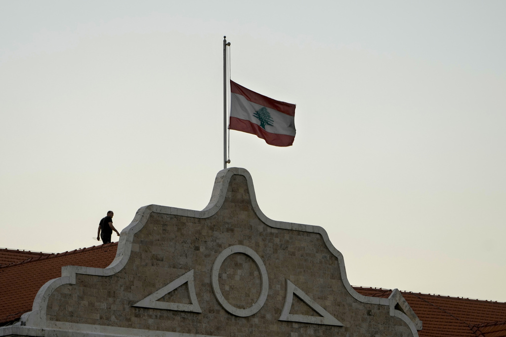 Εξελίξεις στη Μέση Ανατολή με αμφίβολες χερσαίες επιθέσεις και προειδοποιήσεις από τη Χεζμπολάχ